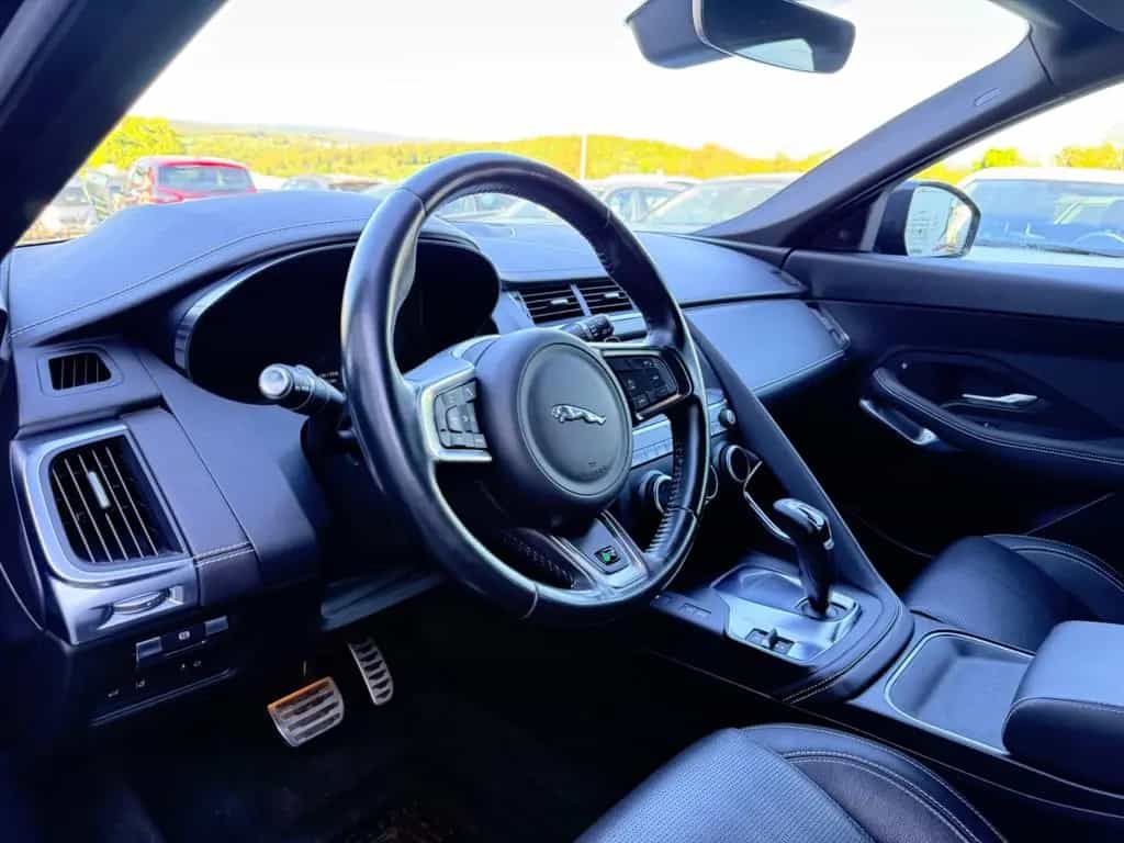 Jaguar E-Pace | *R-Dynamic S* | AWD | LED | Automatik | 11/2018-photo-6