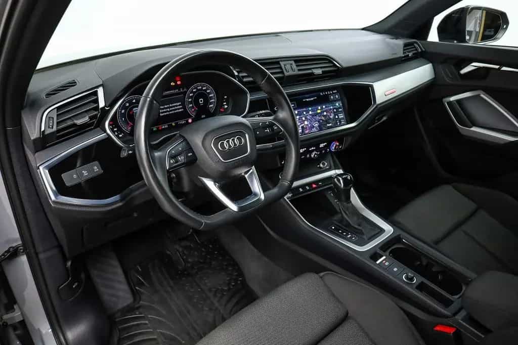 Audi Q3 S line 35 TFSI Navi, LED, PDC, SHZ, Interface 04/2022-photo-8
