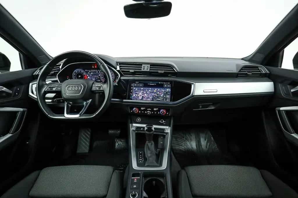 Audi Q3 S line 35 TFSI Navi, LED, PDC, SHZ, Interface 04/2022-photo-9