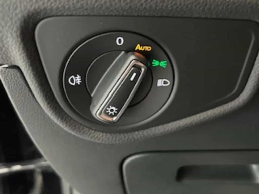 Volkswagen Touran Comfortline 1.5 TSI LED, Sitzheizung 04/2024-photo-15