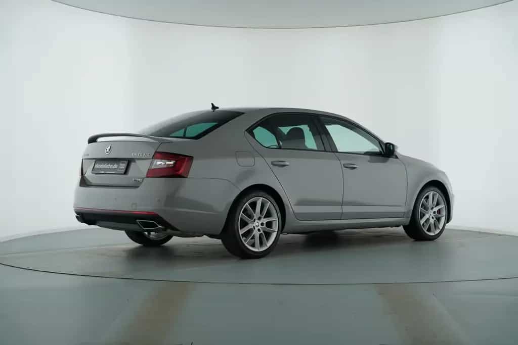 Skoda Octavia RS 2.0TSI VOLL-LED+CANTON+SITZHZG+NAVI 05/2017-photo-5