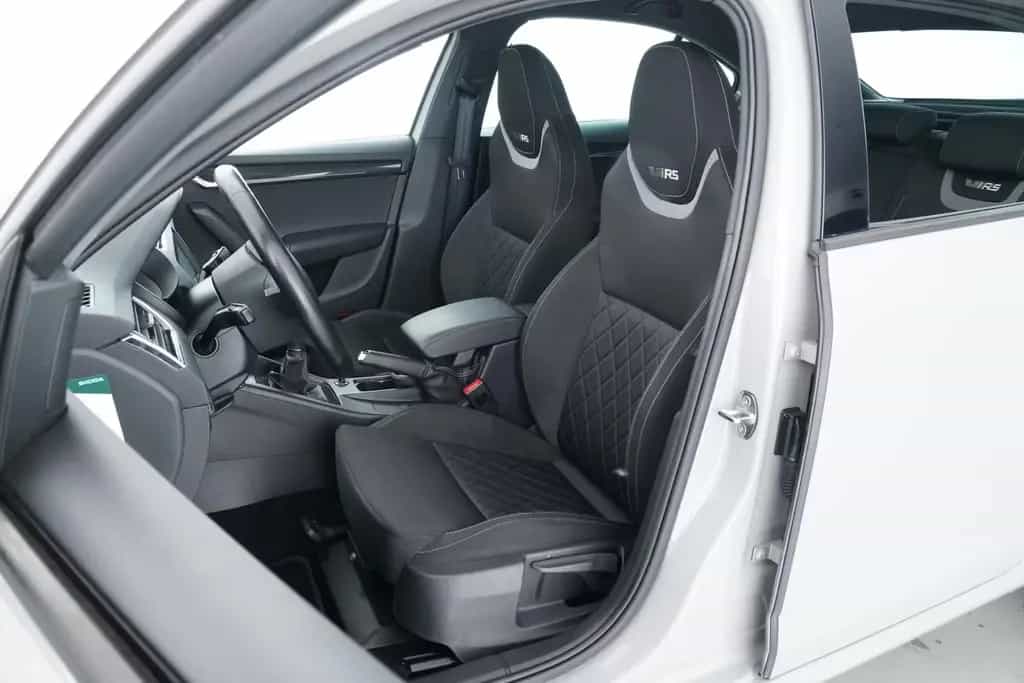 Skoda Octavia RS 2.0TSI VOLL-LED+CANTON+SITZHZG+NAVI 05/2017-photo-9