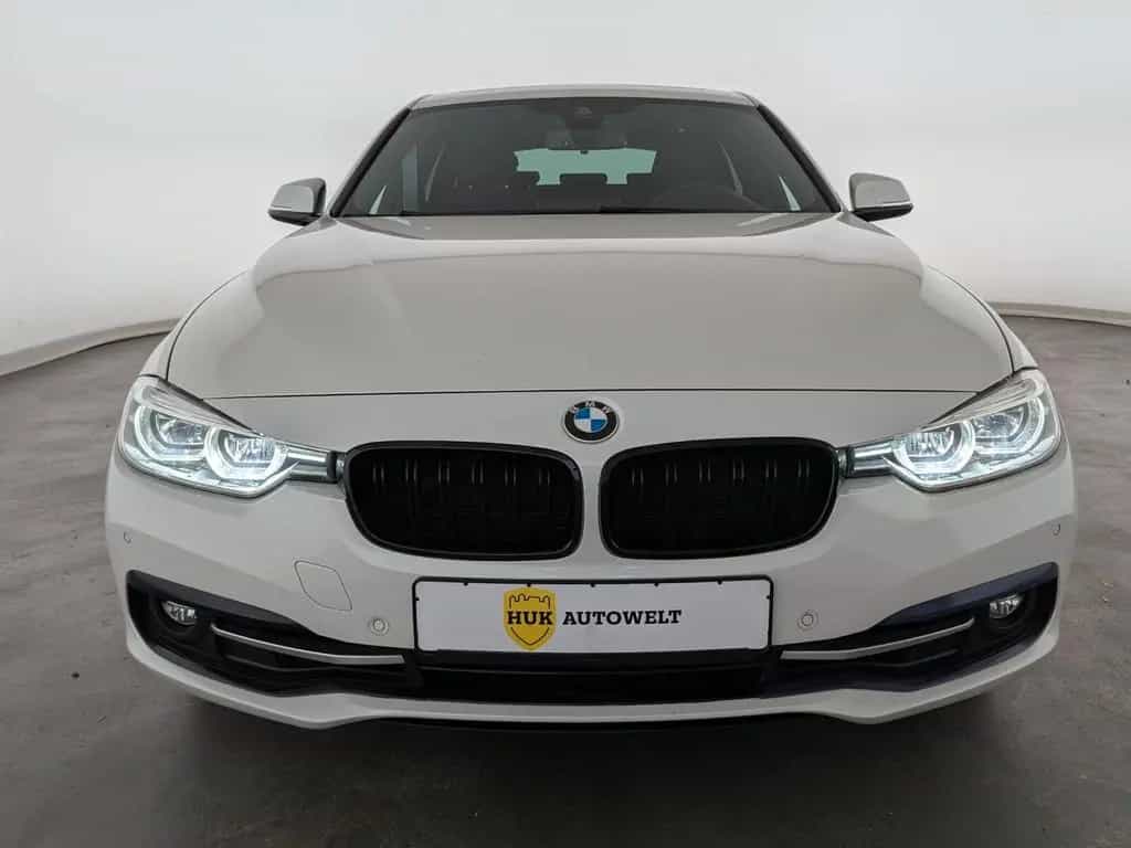BMW 3 Series 320 i Sport Line (EURO 6d-TEMP) LED+NAVI+PANO+BC 11/2019-photo-0