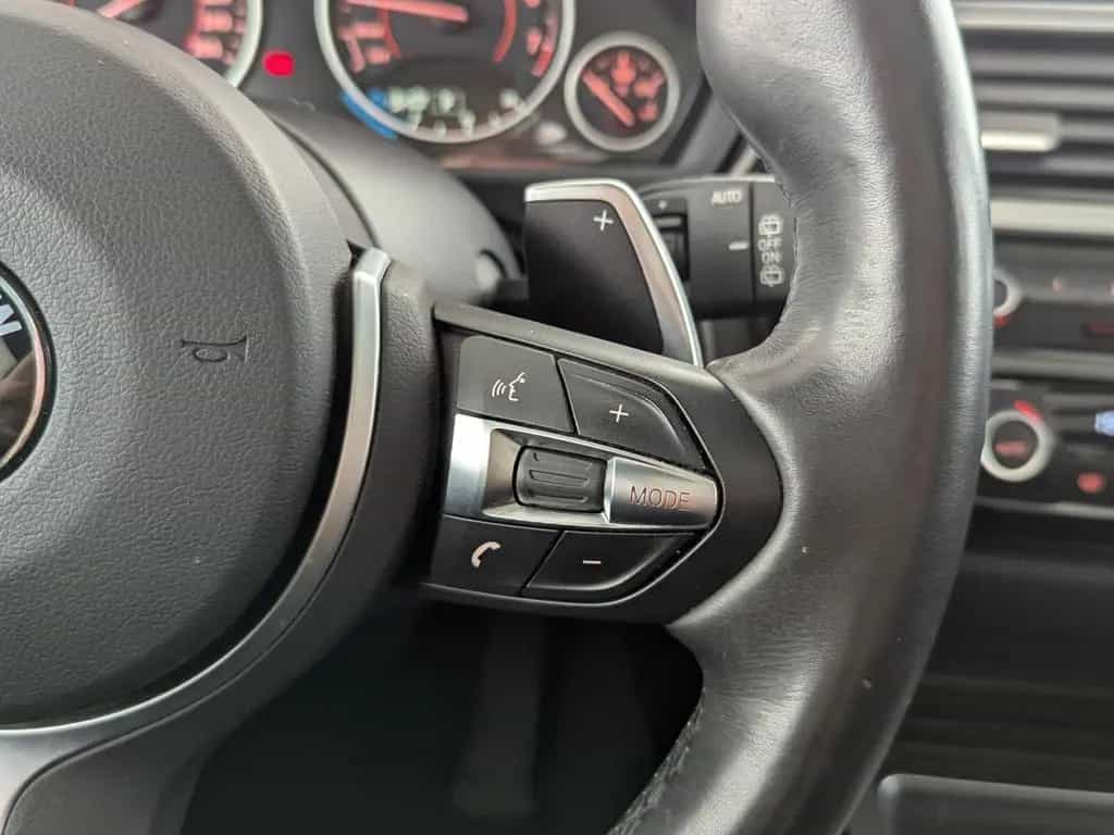 BMW 3 Series 320 i Sport Line (EURO 6d-TEMP) LED+NAVI+PANO+BC 11/2019-photo-27