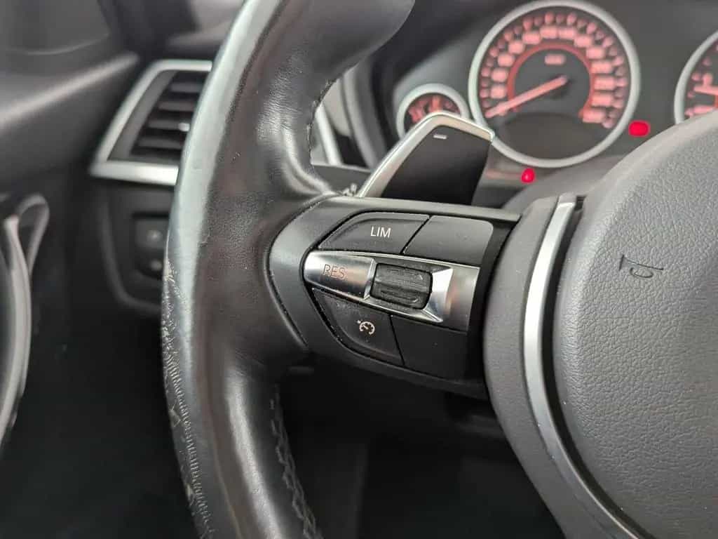 BMW 3 Series 320 i Sport Line (EURO 6d-TEMP) LED+NAVI+PANO+BC 11/2019-photo-28