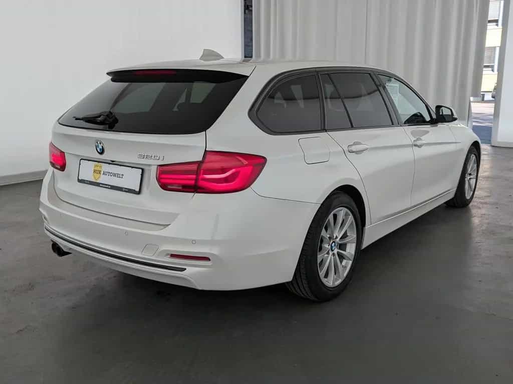 BMW 3 Series 320 i Sport Line (EURO 6d-TEMP) LED+NAVI+PANO+BC 11/2019-photo-4