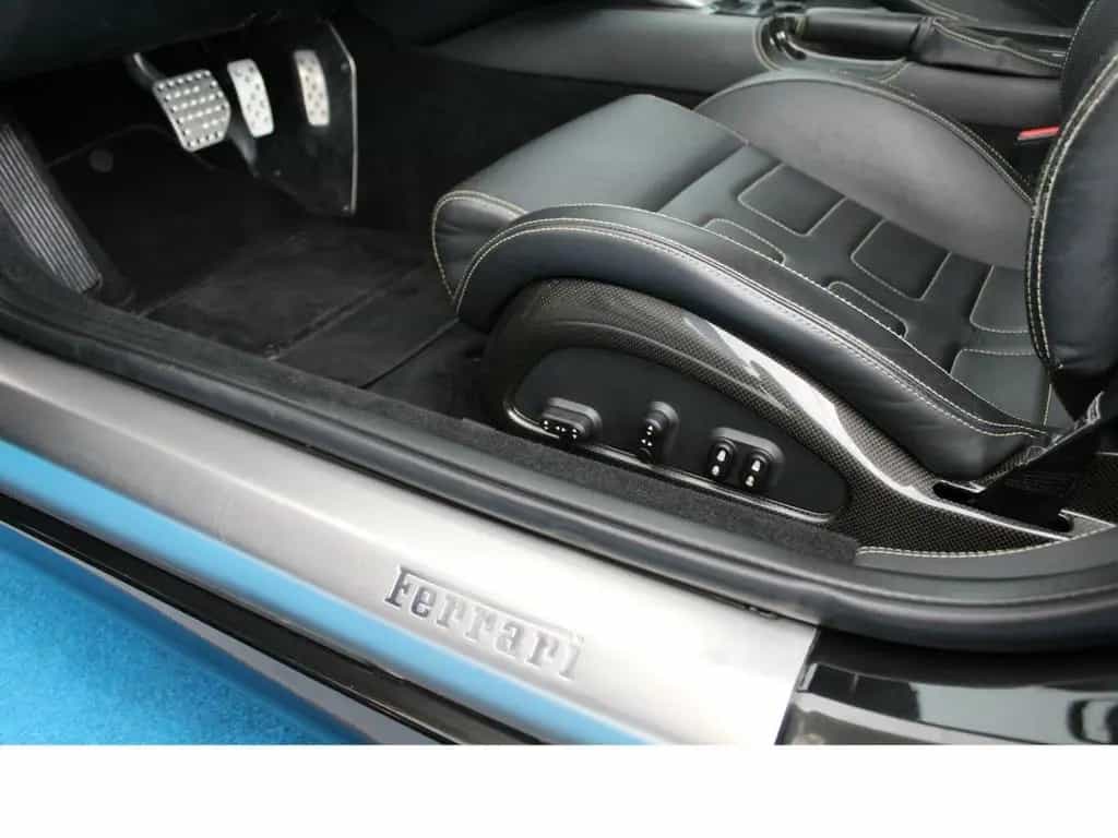 Ferrari 599 GTB F1 Navi Carbon Keramik Bose 03/2007-photo-11