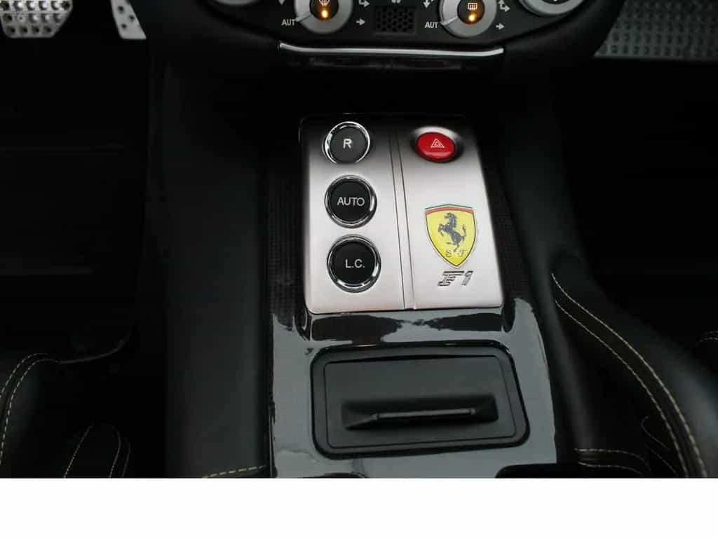 Ferrari 599 GTB F1 Navi Carbon Keramik Bose 03/2007-photo-19