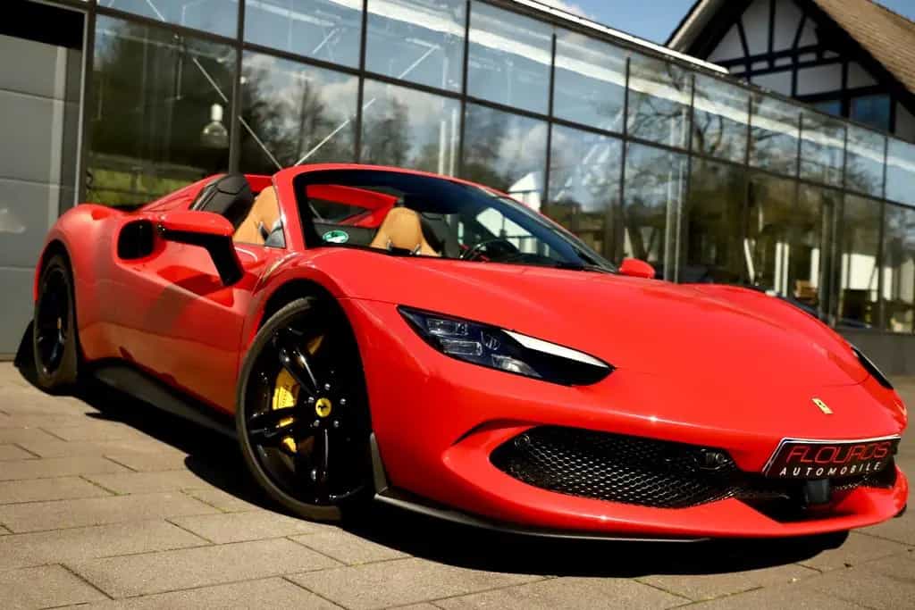 Ferrari 296 GTS Lift LED Carbon Lenkrad Hifi Premium 02/2025-photo-1