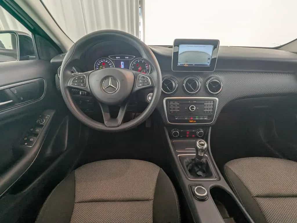 Mercedes-Benz GLA 180 (EURO 6d-TEMP) NAVI+RFK+SHZ+TEMP+ 10/2018-photo-16