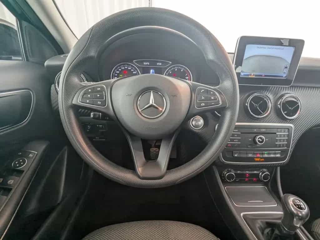 Mercedes-Benz GLA 180 (EURO 6d-TEMP) NAVI+RFK+SHZ+TEMP+ 10/2018-photo-17