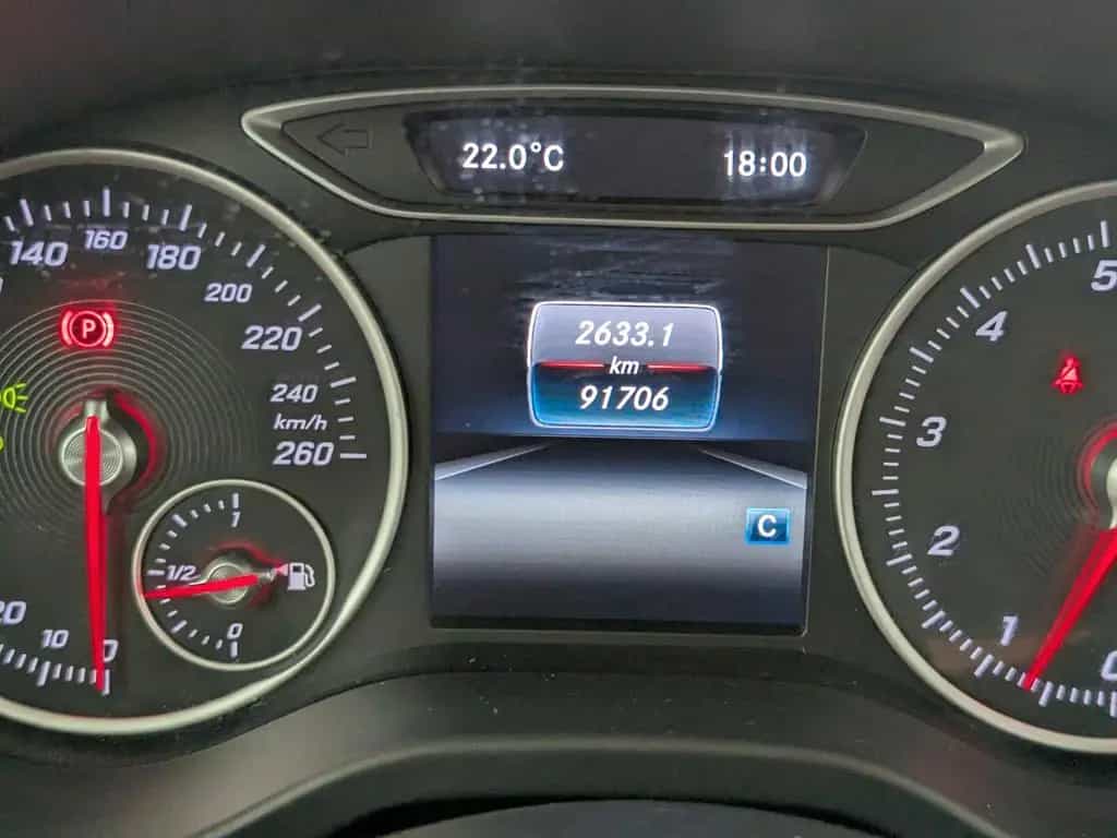 Mercedes-Benz GLA 180 (EURO 6d-TEMP) NAVI+RFK+SHZ+TEMP+ 10/2018-photo-27