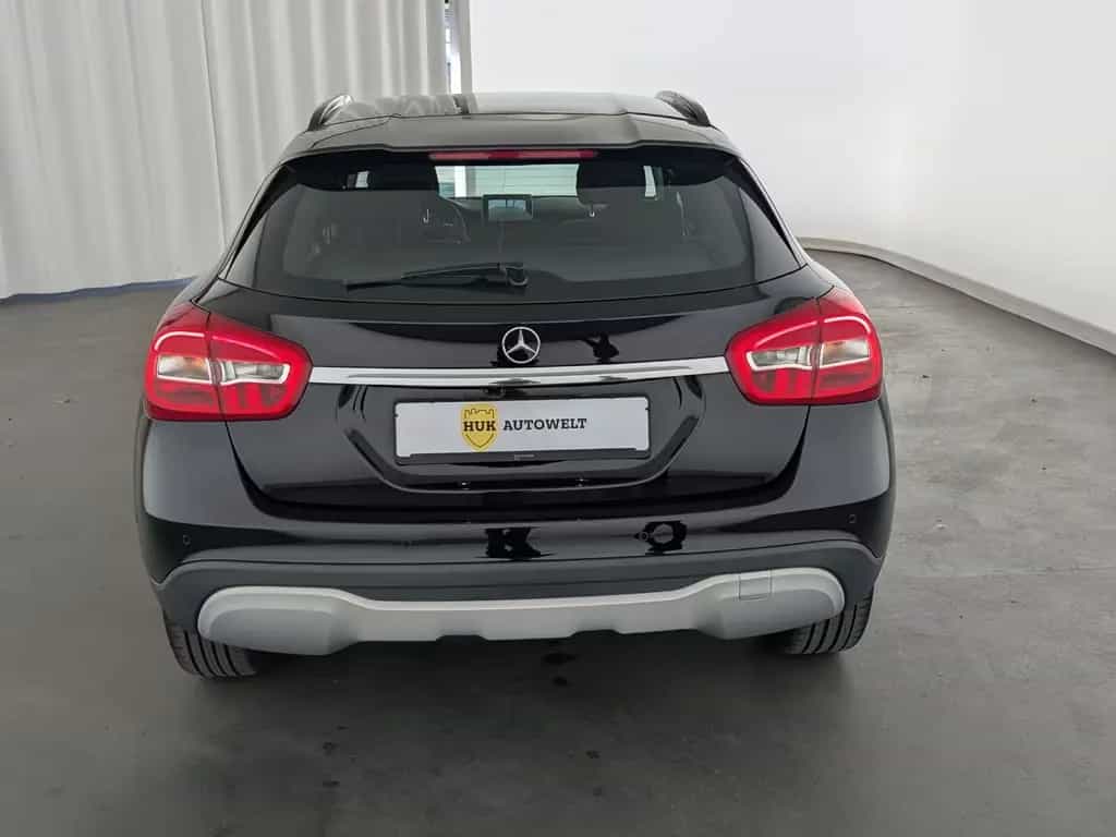 Mercedes-Benz GLA 180 (EURO 6d-TEMP) NAVI+RFK+SHZ+TEMP+ 10/2018-photo-6