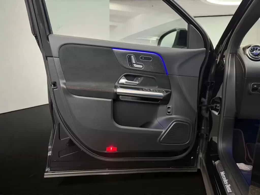 Mercedes-Benz GLA 250 4M AMG LINE EDITION 1 WIDE*MEMO*LED*360 06/2020-photo-7