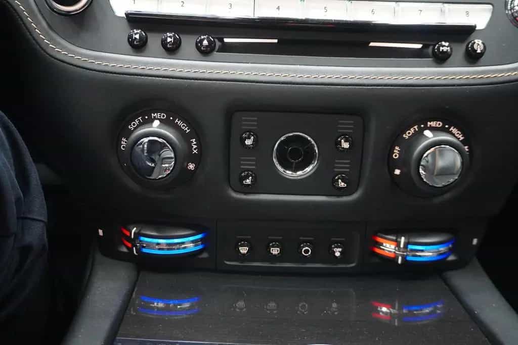 Rolls-Royce Ghost 04/2019-photo-16