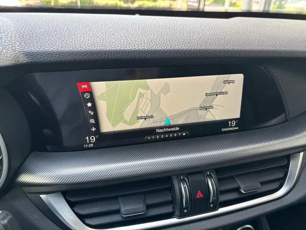Alfa Romeo Stelvio Super Q4 280 PS *Navi* 09/2019-photo-10