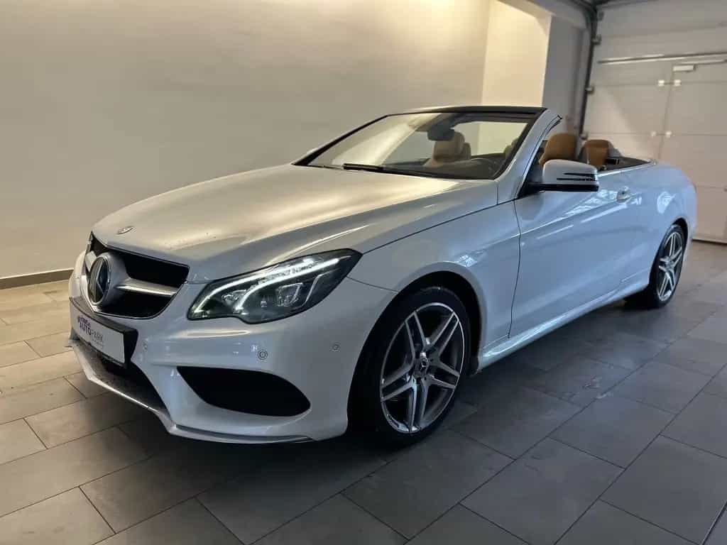 Mercedes-Benz E 300 Cabrio *AMG-Line* BlueEfficiency 08/2013-photo-0