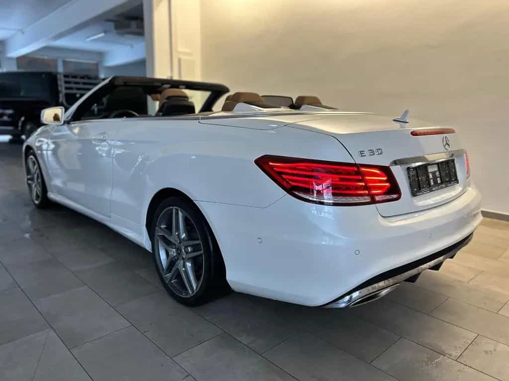 Mercedes-Benz E 300 Cabrio *AMG-Line* BlueEfficiency 08/2013-photo-3