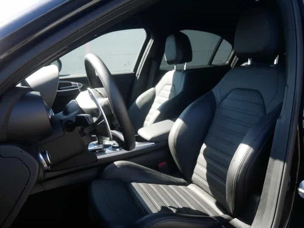 Alfa Romeo Giulia VELOCE 2.0 TURBO 16V 280 PS AT TECHNOLOGI 01/2025-photo-12