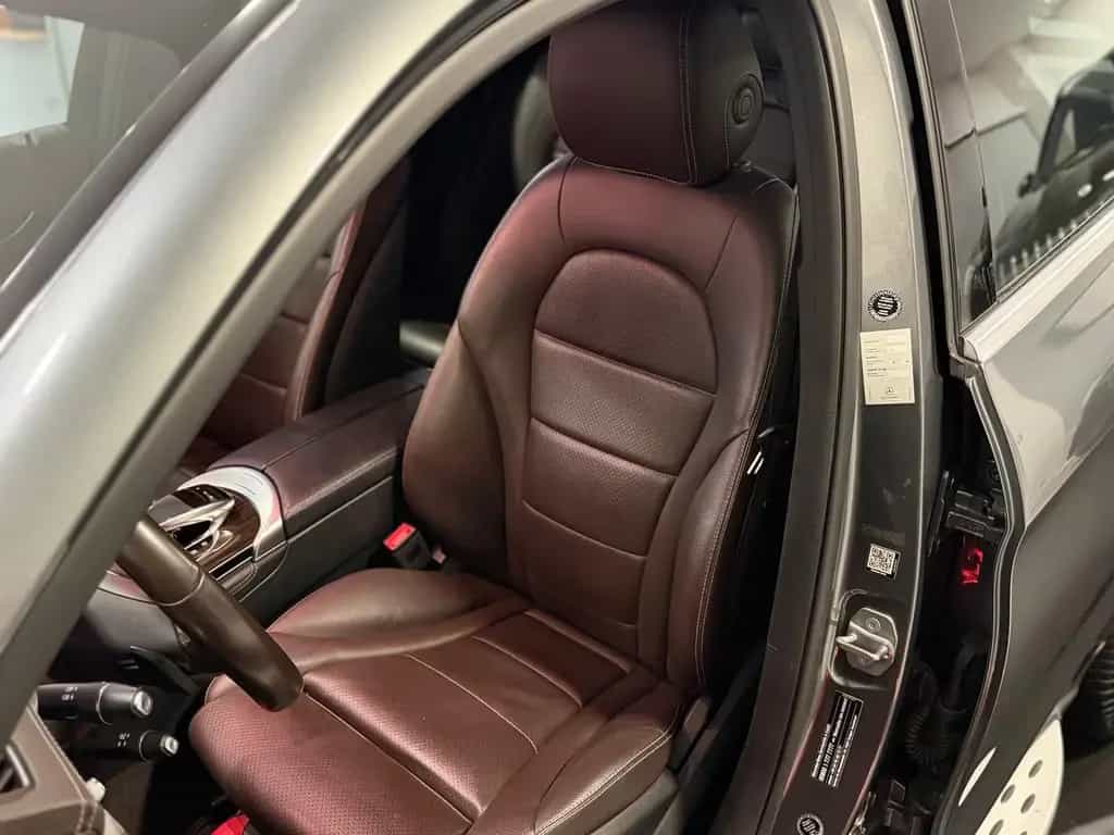 Mercedes-Benz GLC 250 d 4M 9G *LEDER BRAUN*ALLWETTERREIFEN* 10/2018-photo-17