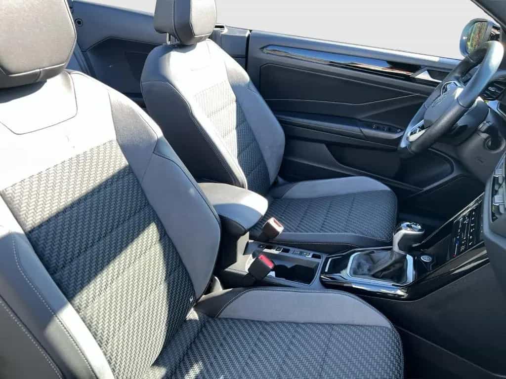 Volkswagen T-Roc Cabriolet R-Line 1.5 TSI 150PS DSG R-Line 01/2023-photo-13