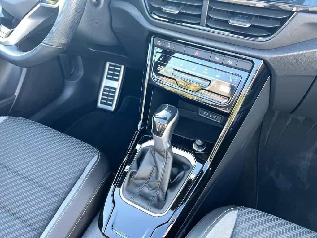 Volkswagen T-Roc Cabriolet R-Line 1.5 TSI 150PS DSG R-Line 01/2023-photo-15