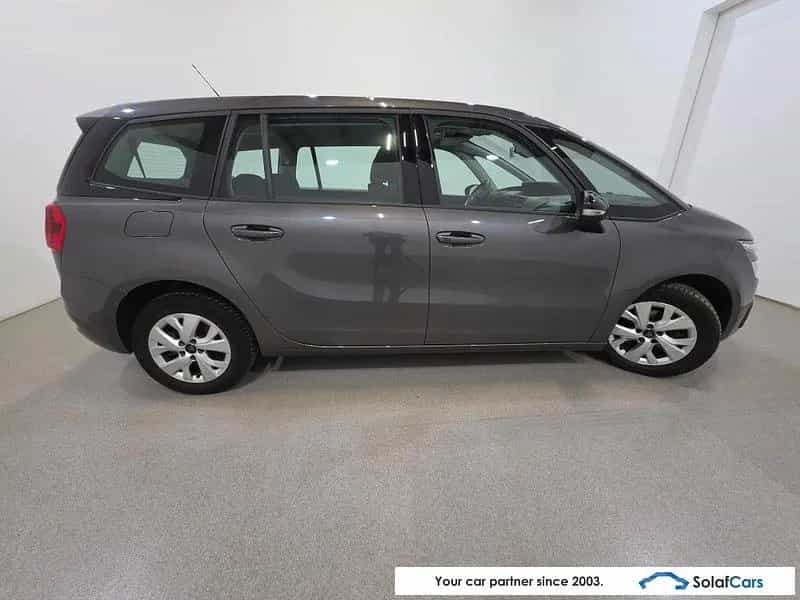 Citroën Grand C4 Picasso 1.2 PureTech 7PL Virtual Navi 06/2022-photo-3