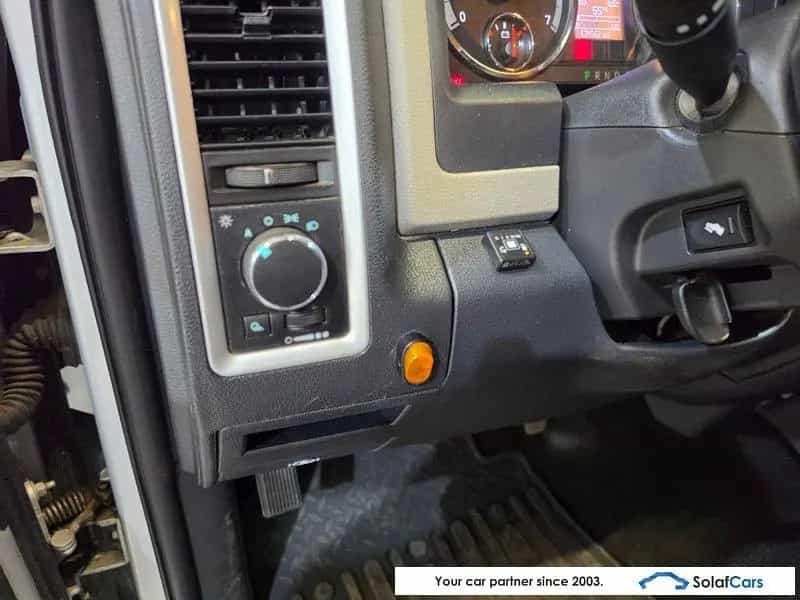 Dodge RAM 1500 4.7 V8 Quad Cab Klima ... 10/2009-photo-17