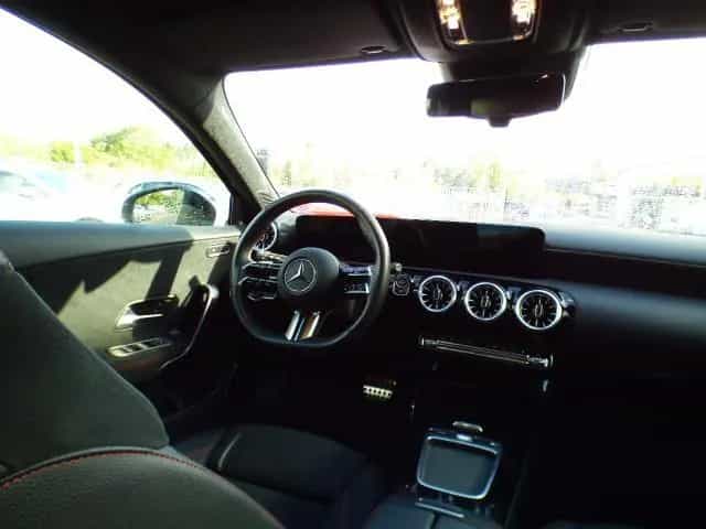 Mercedes-Benz A-Class 200 AMG Line Premium Standheizung AHK Burmeste 05/2024-photo-19