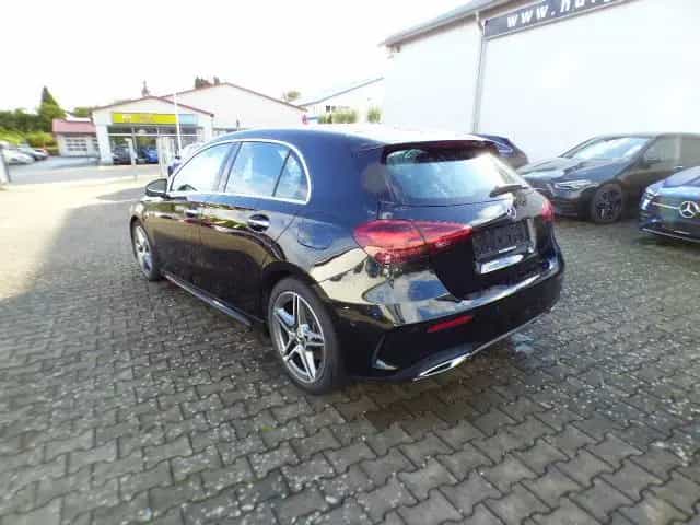 Mercedes-Benz A-Class 200 AMG Line Premium Standheizung AHK Burmeste 05/2024-photo-27