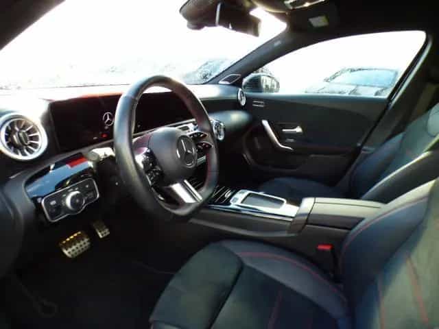 Mercedes-Benz A-Class 200 AMG Line Premium Standheizung AHK Burmeste 05/2024-photo-31