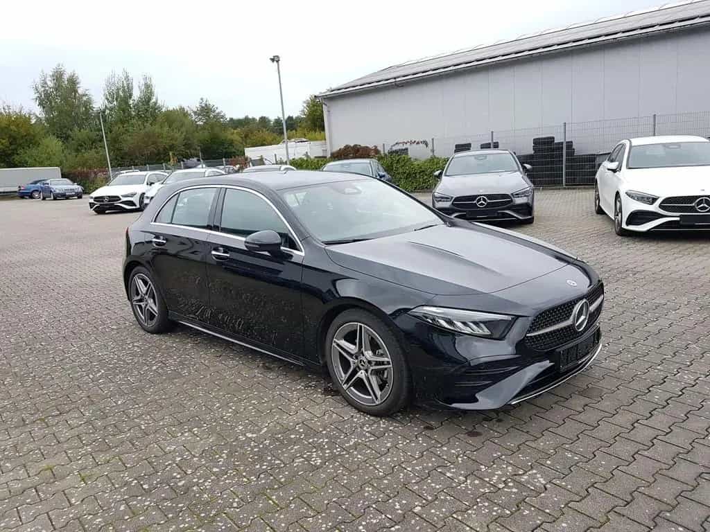 Mercedes-Benz A-Class 200 AMG Line Premium Standheizung AHK Burmeste 05/2024-photo-4