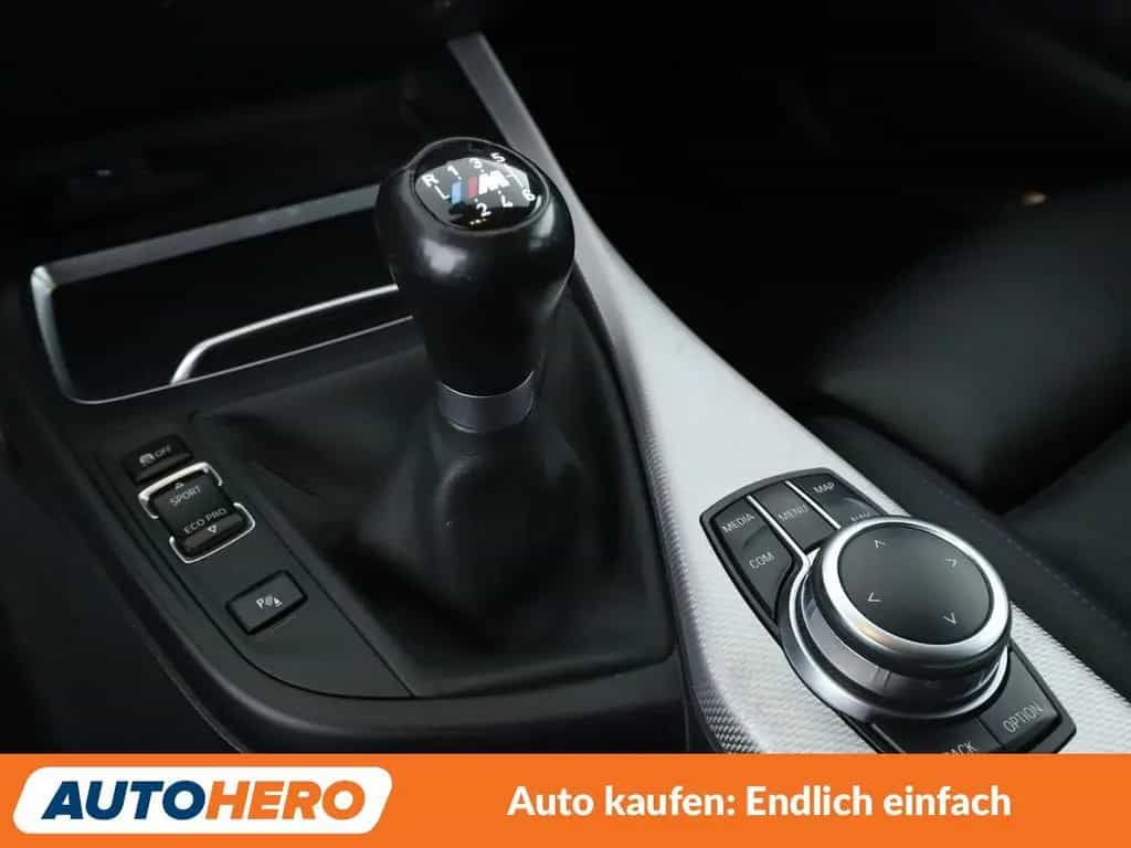 BMW 118 1er 118i M Sport *NAVI*LED*TEMPO*PDC*SHZ* 07/2018-photo-22