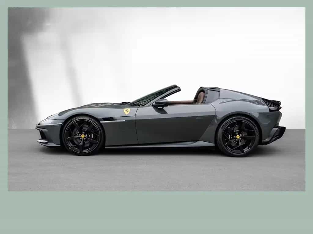 Ferrari 12Cilindri Spider 03/2026-photo-2