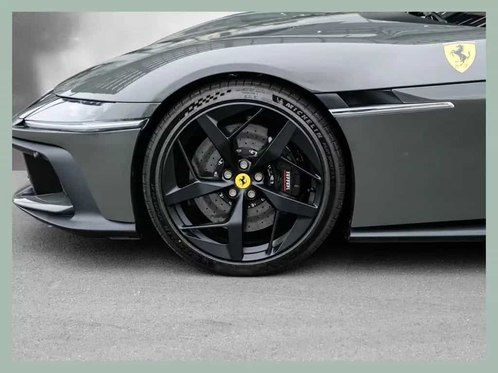 Ferrari 12Cilindri Spider 03/2026-photo-7