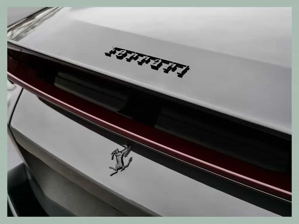 Ferrari 12Cilindri Spider 03/2026-photo-9