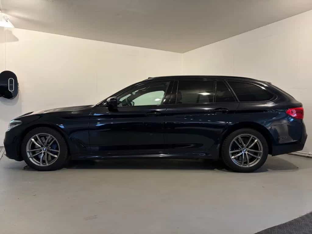 BMW 540 i xDrive Touring  M Sport*VOLL! 05/2020-photo-1