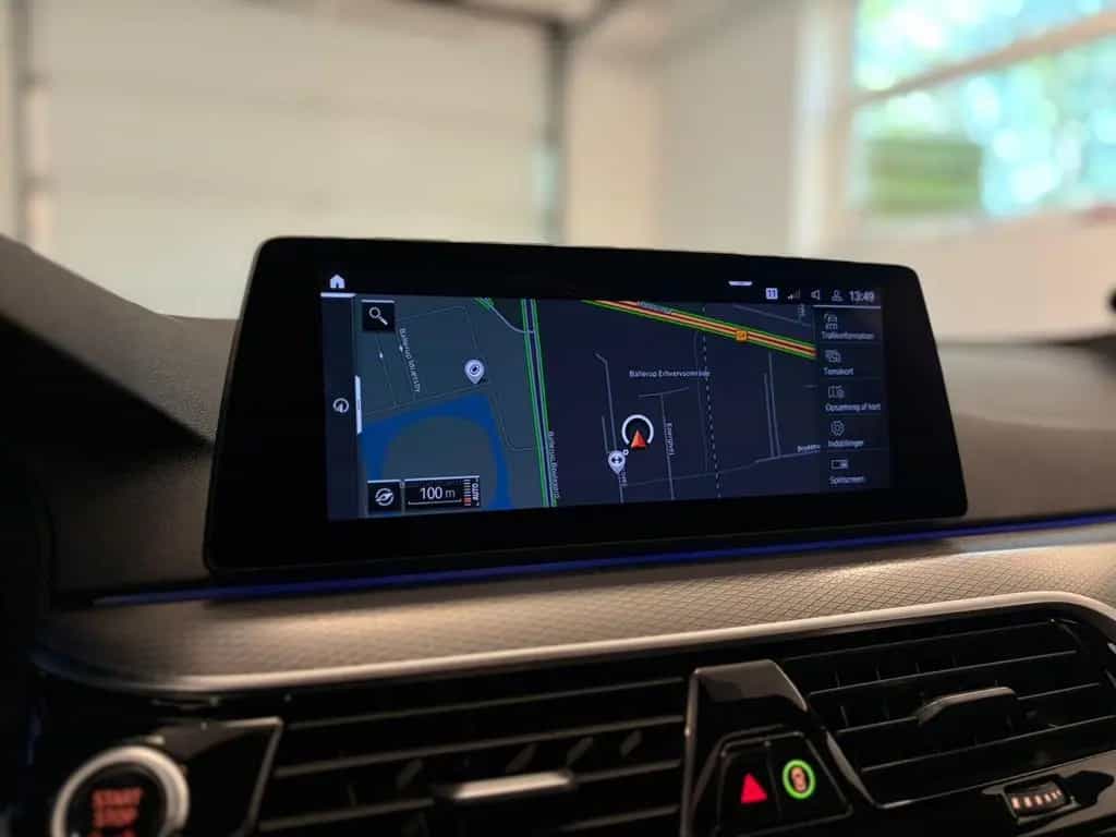 BMW 540 i xDrive Touring  M Sport*VOLL! 05/2020-photo-17
