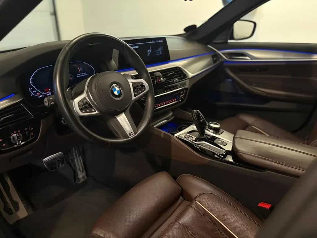 BMW 540 i xDrive Touring  M Sport*VOLL! 05/2020-photo-5
