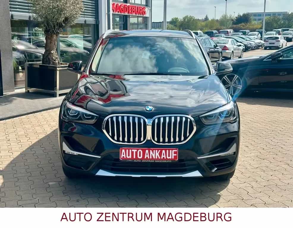BMW X1 xDrive20iA *NAVI*LED*ALLRAD*AUTOMATIK*1.HAND 12/2020-photo-2
