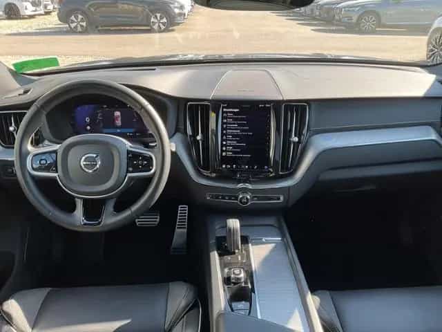 Volvo XC60 B5 R Design AWD AHK ACC HUD 360° 02/2022-photo-2