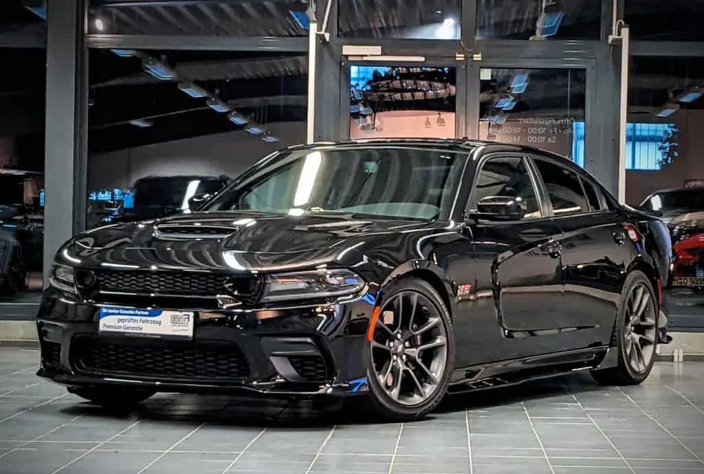 Dodge Charger SRT 6.4L V8 HEMI /Kamera/TÜV-Neu! 07/2020-photo-0