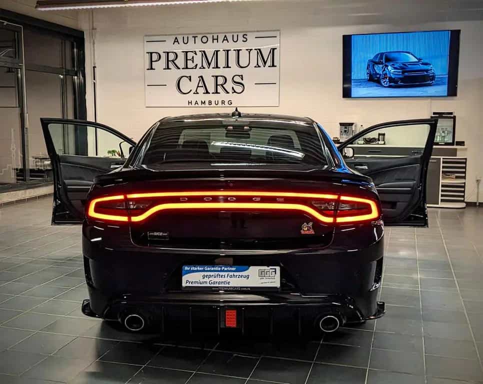 Dodge Charger SRT 6.4L V8 HEMI /Kamera/TÜV-Neu! 07/2020-photo-11