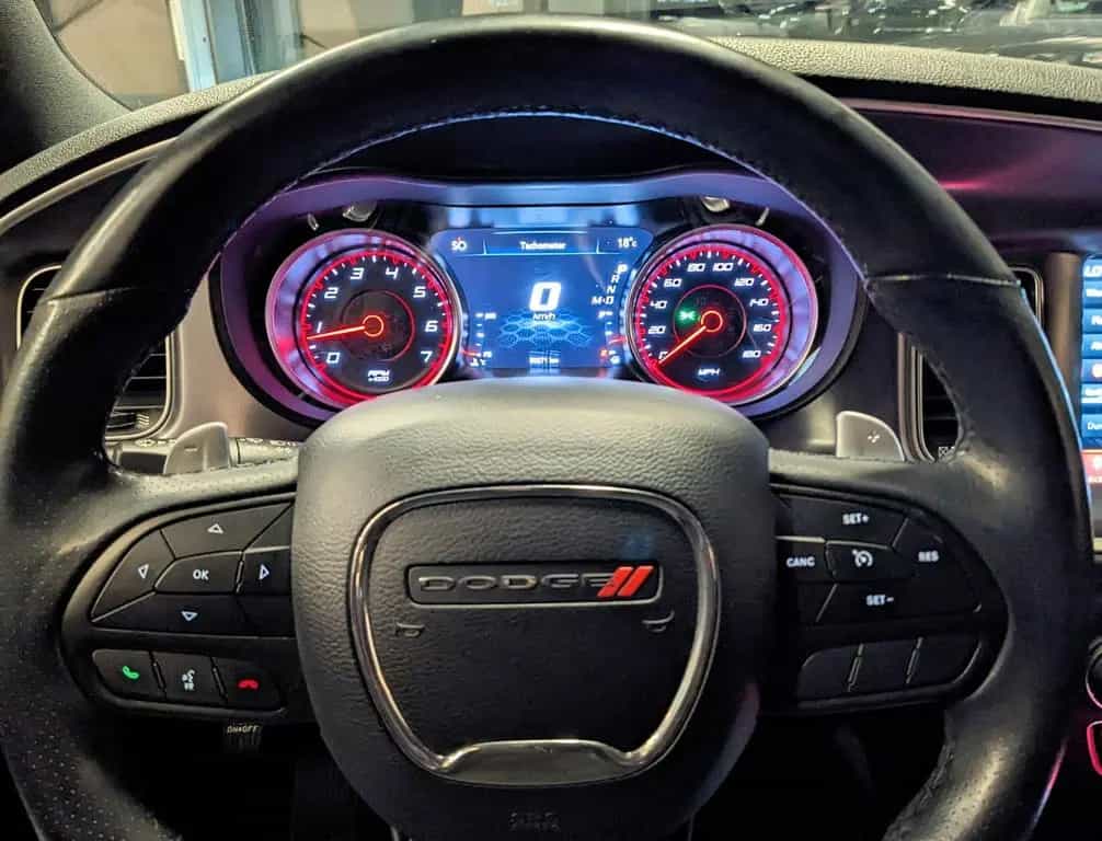 Dodge Charger SRT 6.4L V8 HEMI /Kamera/TÜV-Neu! 07/2020-photo-17