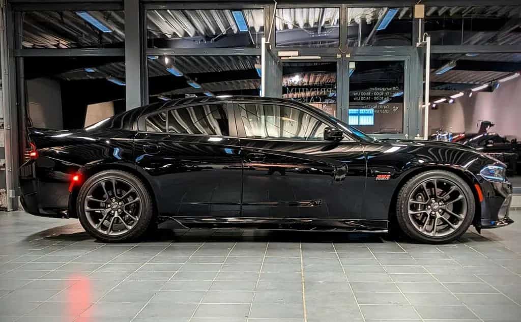 Dodge Charger SRT 6.4L V8 HEMI /Kamera/TÜV-Neu! 07/2020-photo-7