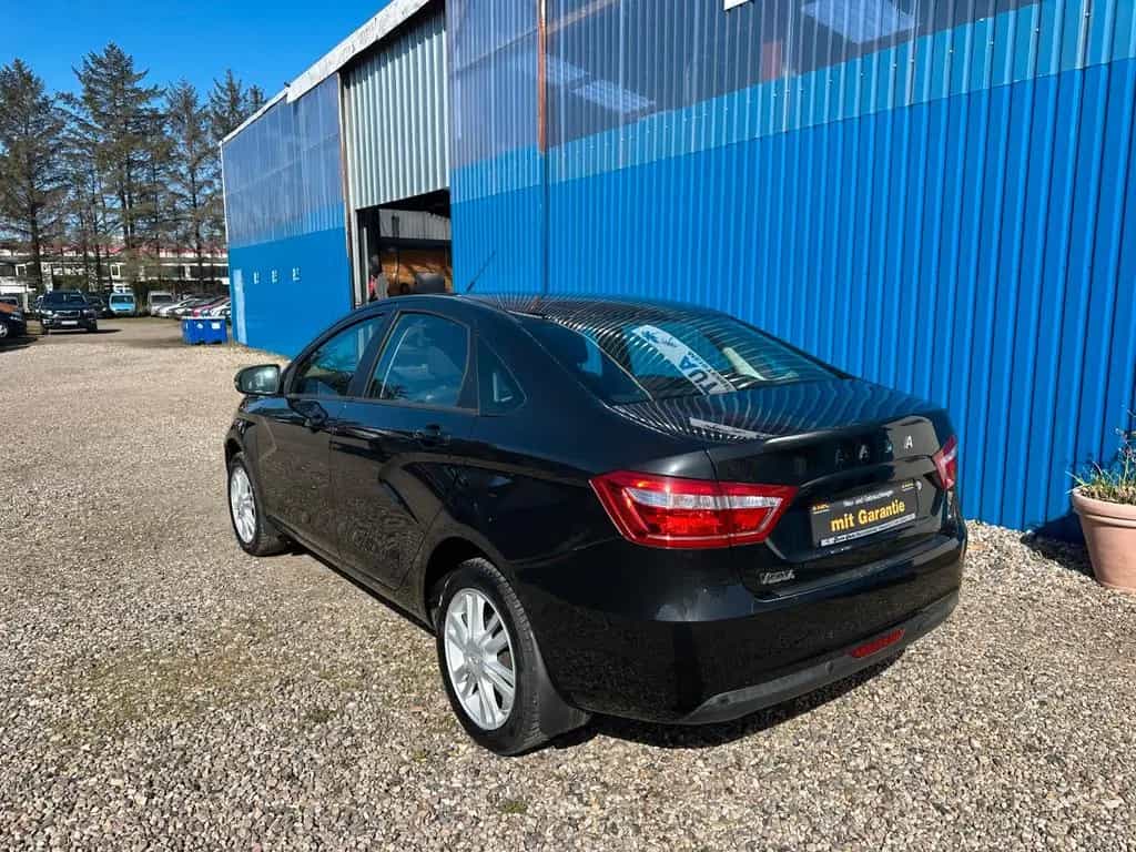 Lada Vesta **Automatik**SHZ**Klima**PDC**Allwetter** 07/2018-photo-5