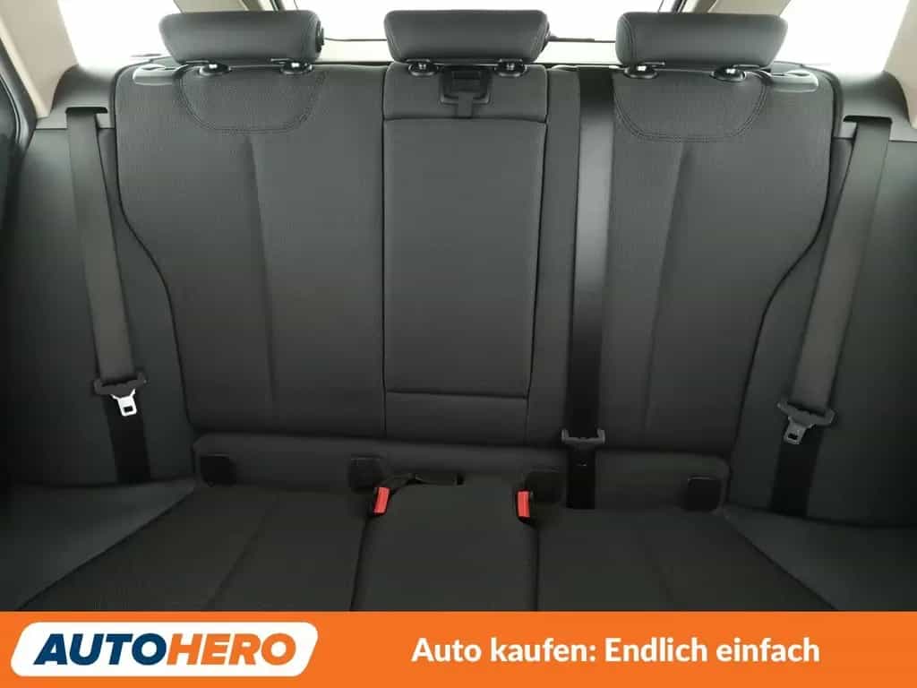 BMW 3 Series 320d xDrive Advantage Aut.*NAVI*LED*TEMPO* 05/2017-photo-15