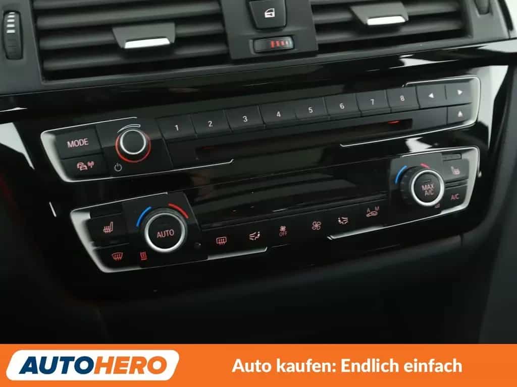 BMW 3 Series 320d xDrive Advantage Aut.*NAVI*LED*TEMPO* 05/2017-photo-22