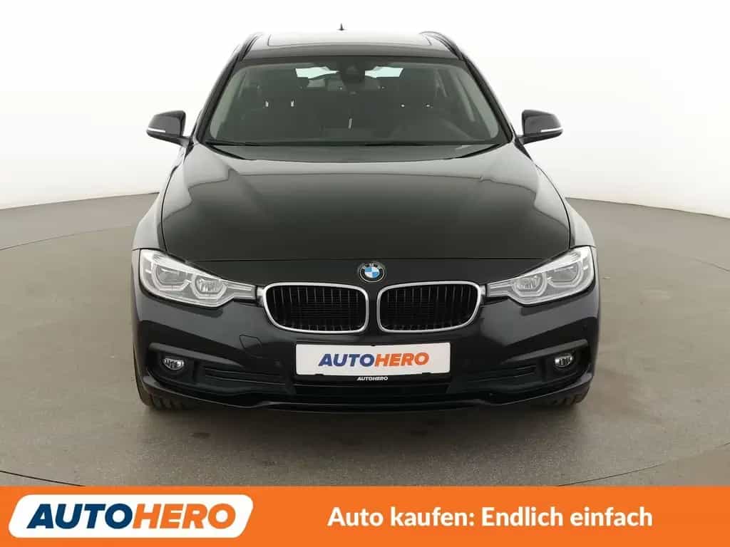 BMW 3 Series 320d xDrive Advantage Aut.*NAVI*LED*TEMPO* 05/2017-photo-8