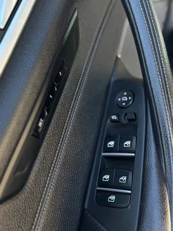 BMW 5 Series d Touring M Sport +Finanzierung+1.Hand 06/2017-photo-27